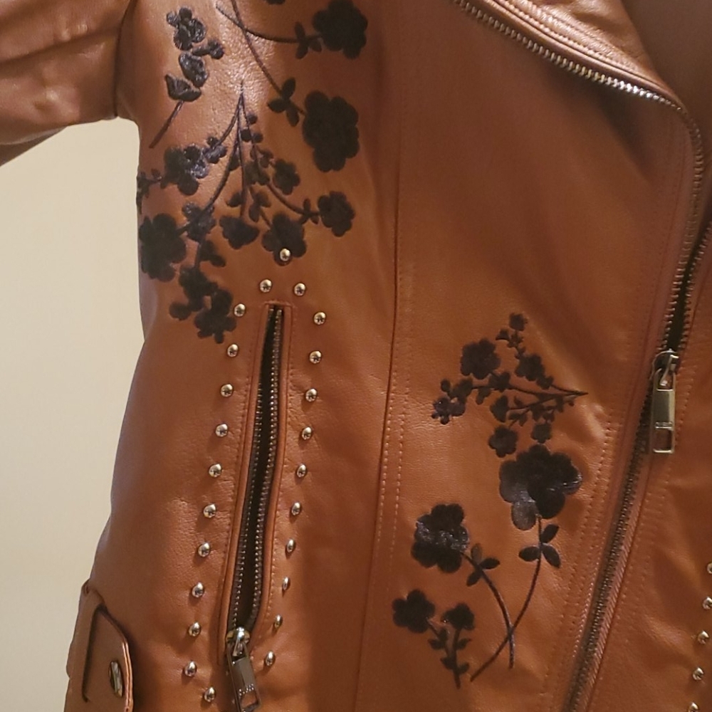 Guess jacket - Picture 6 of 15